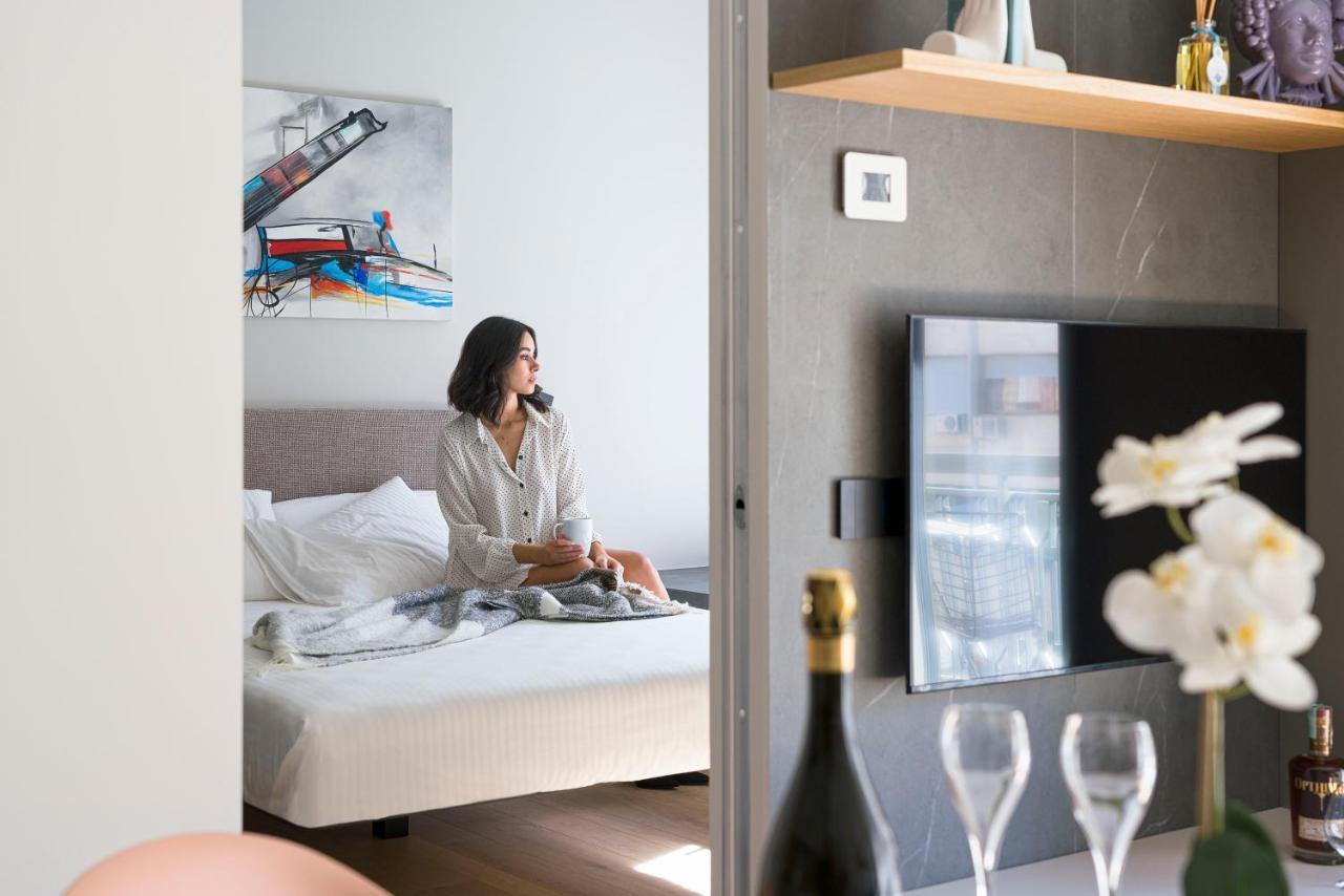 Aera Luxury Suites - 303 304 305 Catania Esterno foto