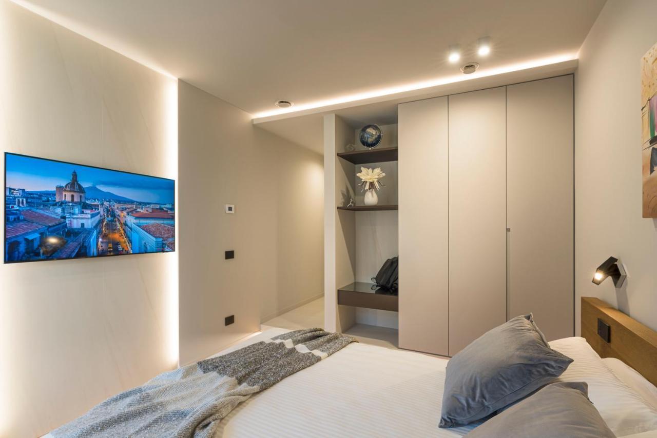 Aera Luxury Suites - 303 304 305 Catania Esterno foto